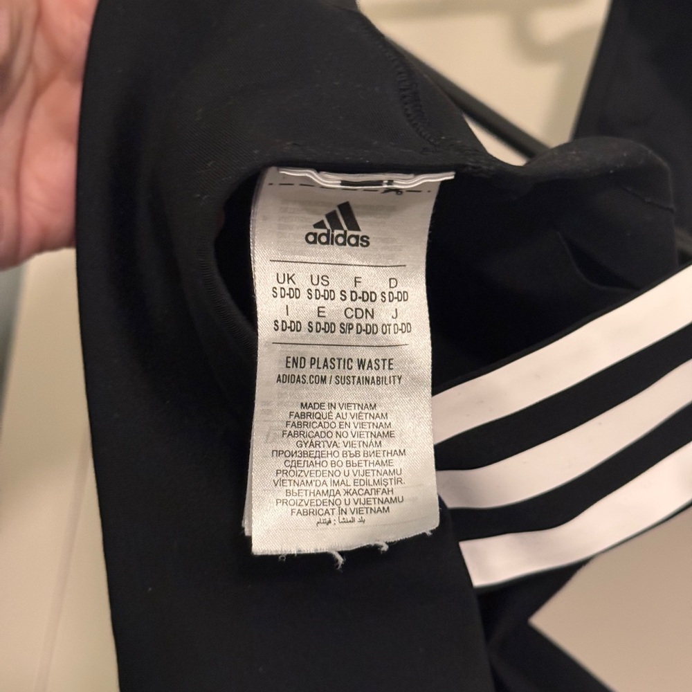 Adidas Women's Black Crossback Sports Bra - Picture 3 of 4